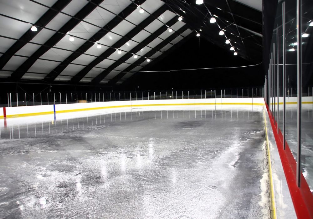 Willmar, Minnesota Outdoor Covered Ice Rink