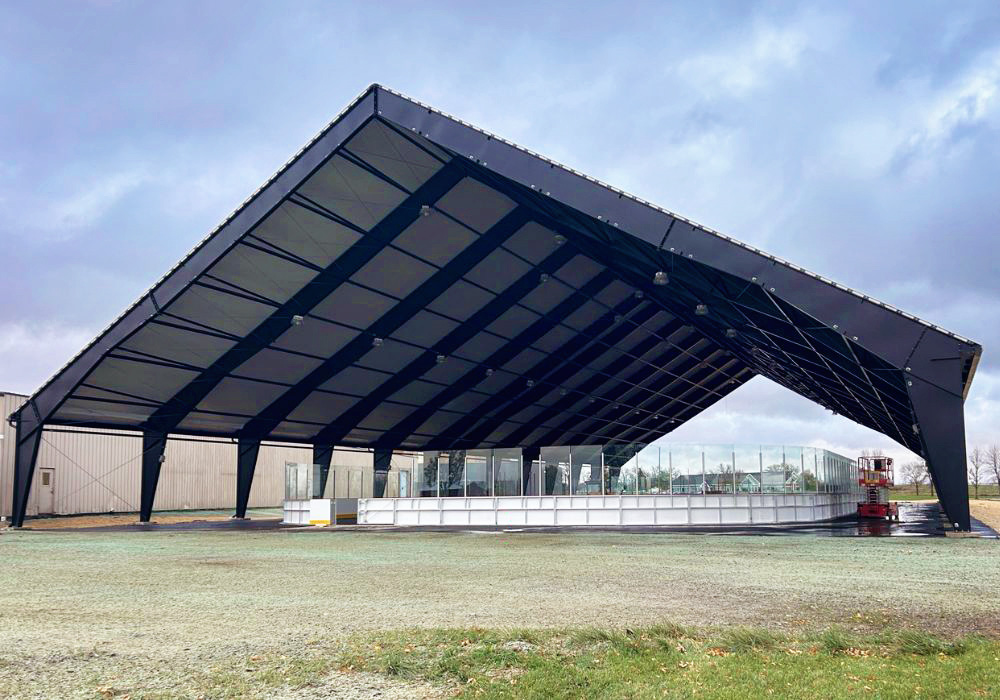 Willmar, Minnesota Outdoor Covered Ice Rink